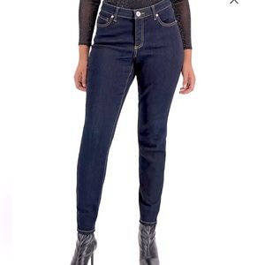 CALVIN KLEIN Jeans Skinny Dark Wash Jeans 27/4 NWOT